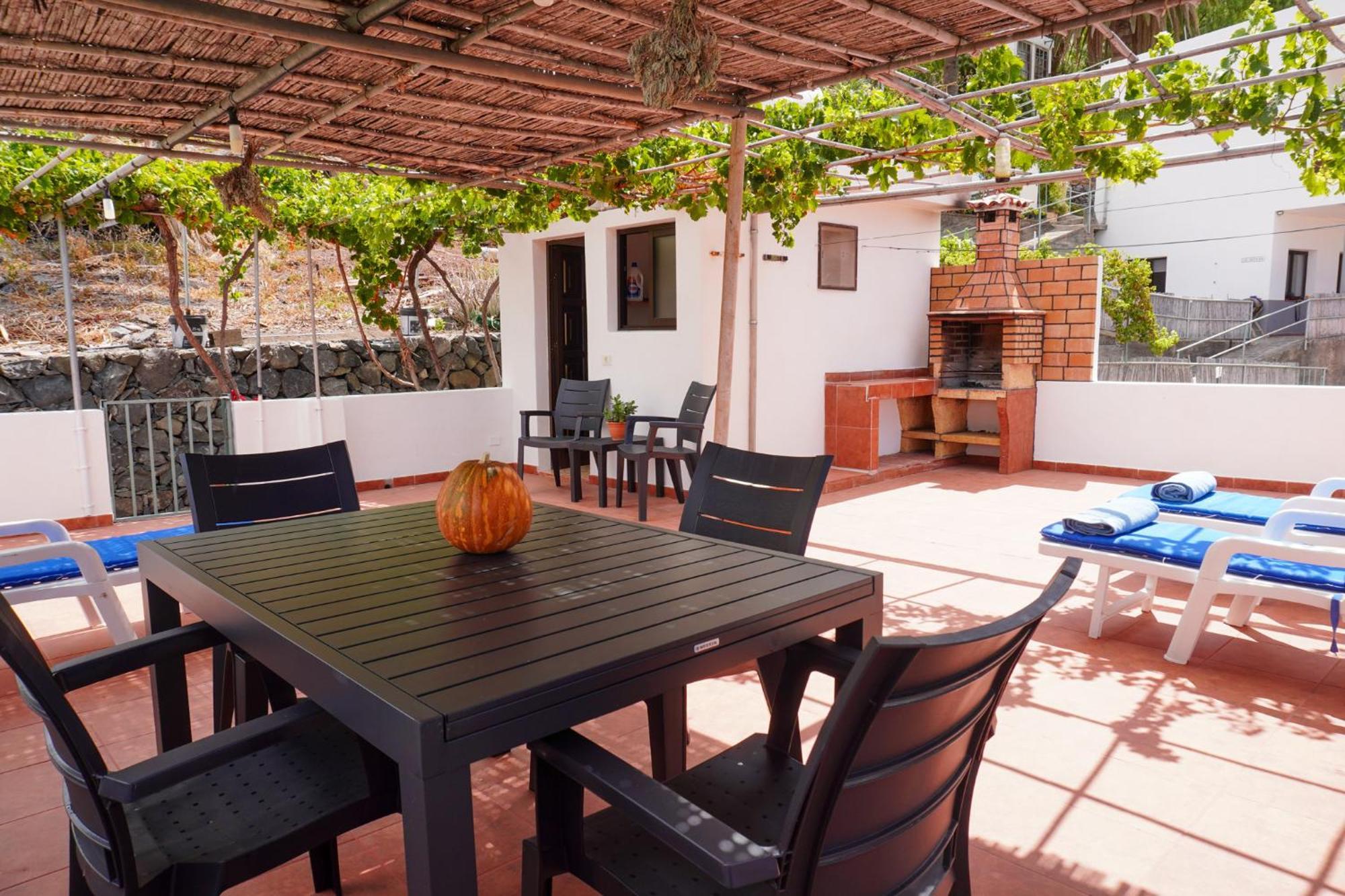 Holiday House Casa Argelio Alojera Luaran gambar