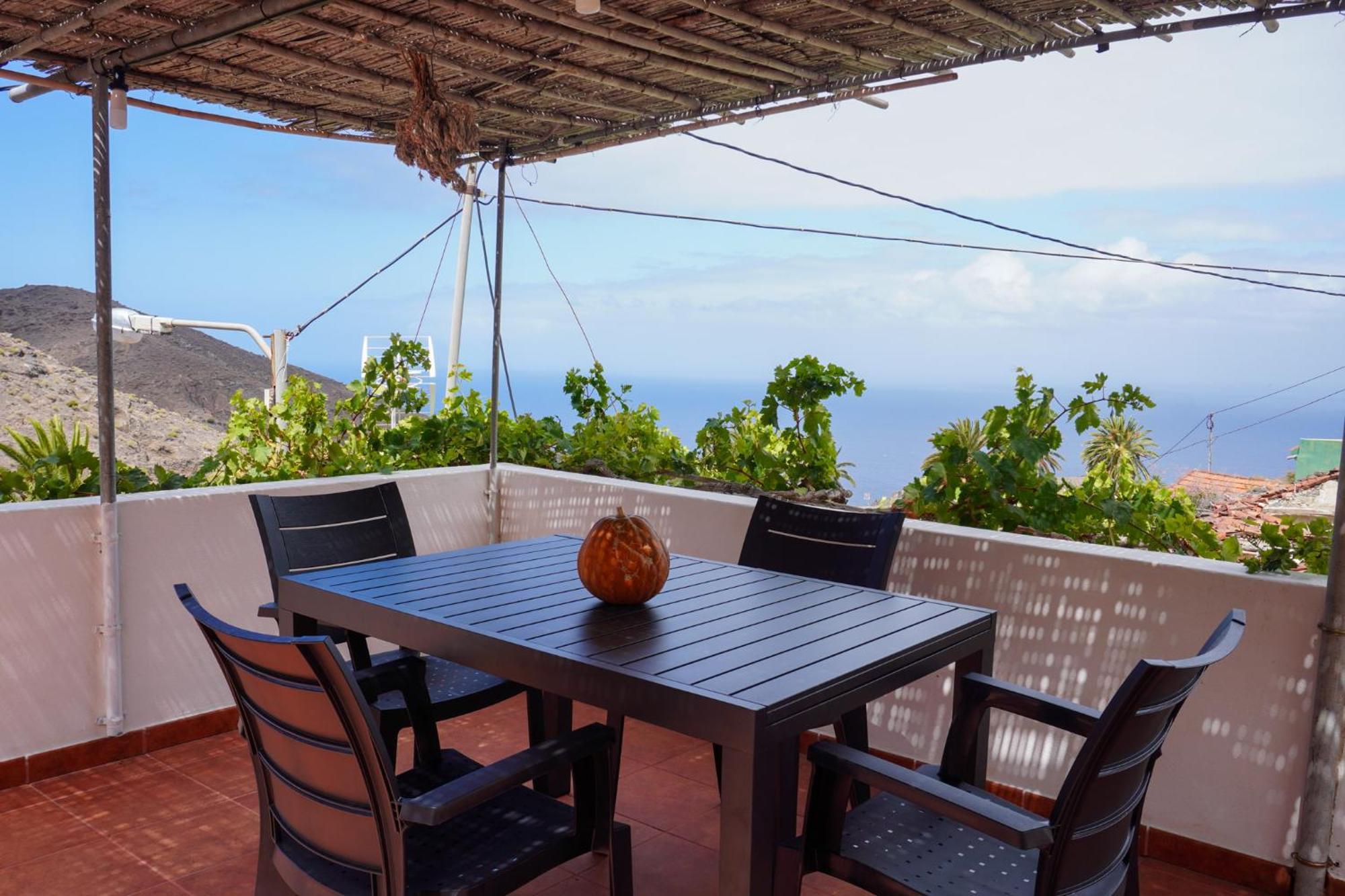 Holiday House Casa Argelio Alojera Luaran gambar
